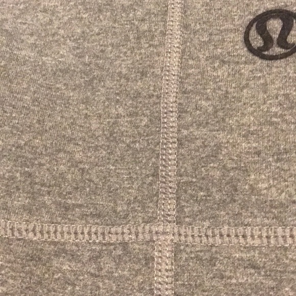 Lululemon Clam Digger Shorts - Picture 3 of 3